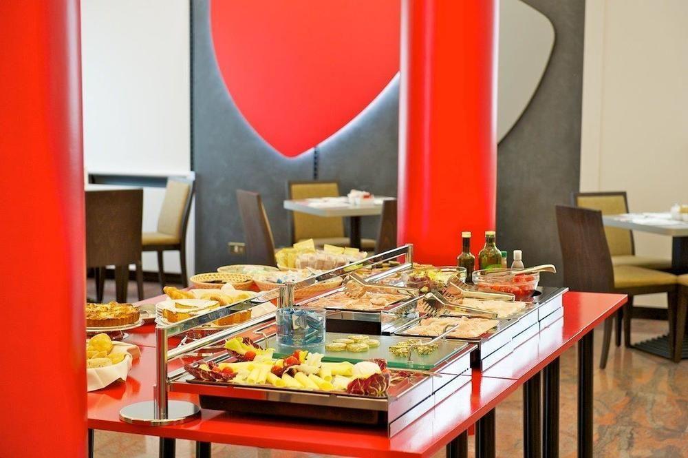Hotel Ibis Styles Toscanini