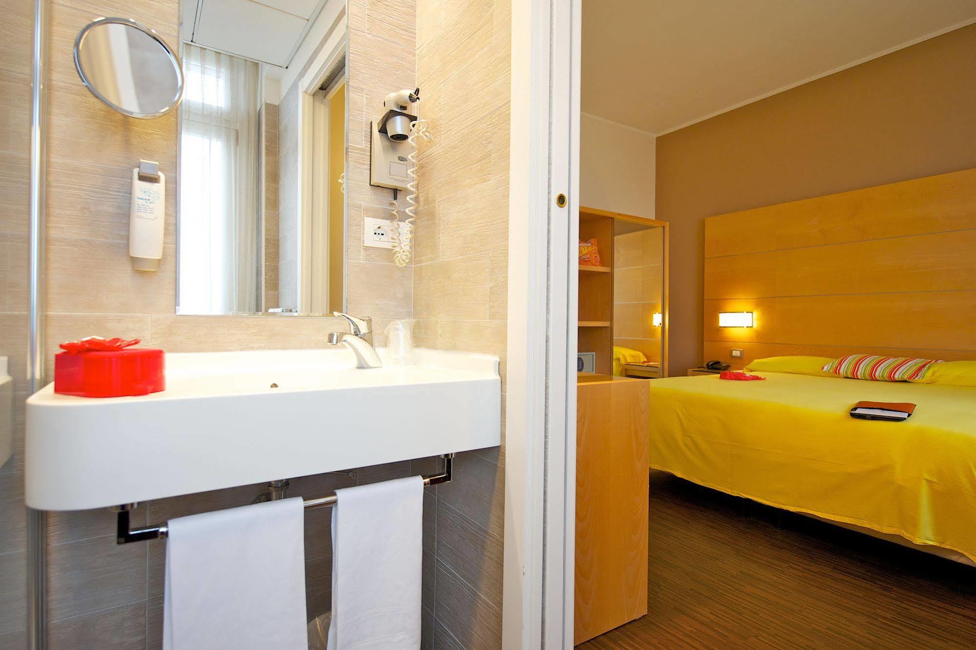 Ibis Styles Toscanini Hotel 3*